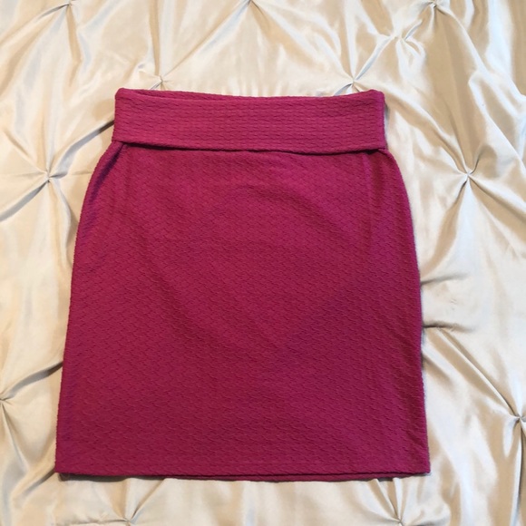 LulaRoe pencil skirt - Picture 3 of 4